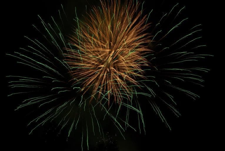 Auld Lang Syne - Traditional